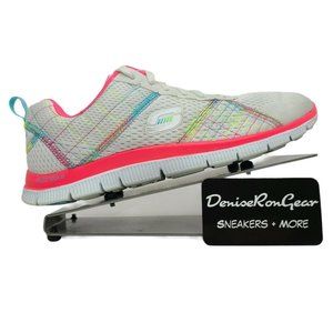Skechers Womens Skech Knit White Running Shoes 8.5